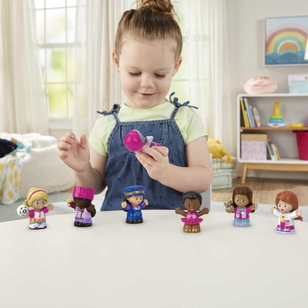 MATE-HCF58 LITTLE PEOPLE BARBIE FIGURLERI 4