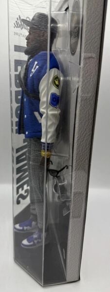 MATE-HRM33 BARBIE KENBASSADORS LEBRON JAMES   1