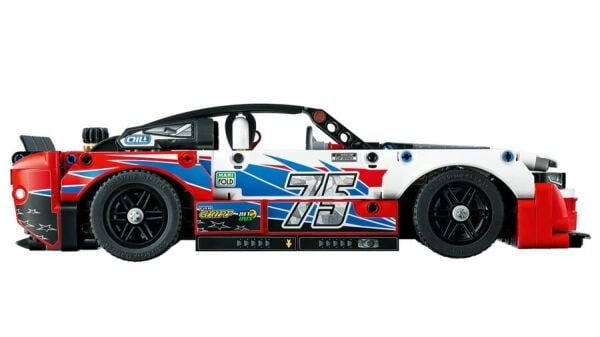 ADOL-LMT42153 NEXT CAMARO ZL1  3
