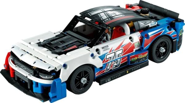 ADOL-LMT42153 NEXT CAMARO ZL1  3
