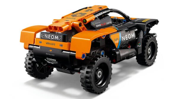 ADOL-LMT42166 NEOM MCLAREN E RACE CAR 4