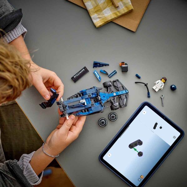 ADOL-LSR77249 F1 WILLIAMS RACING FW46  4