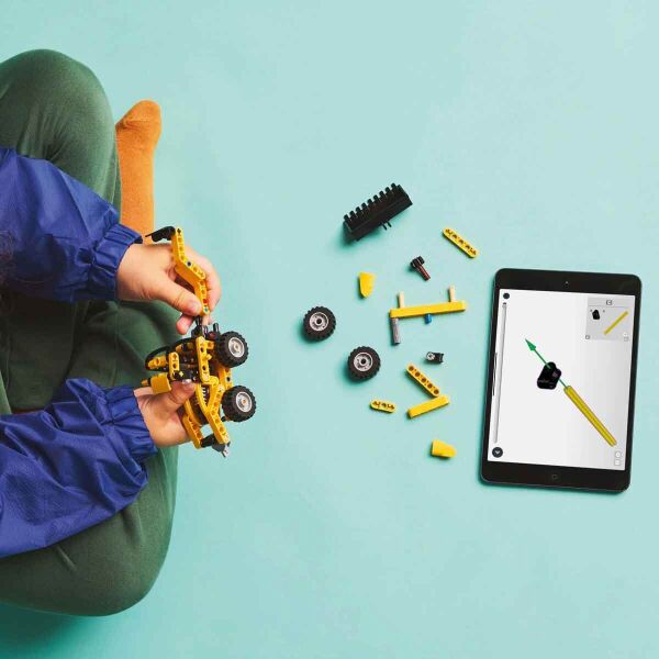 ADOL-LMT42197 KAZICI YUKLEYICI 4