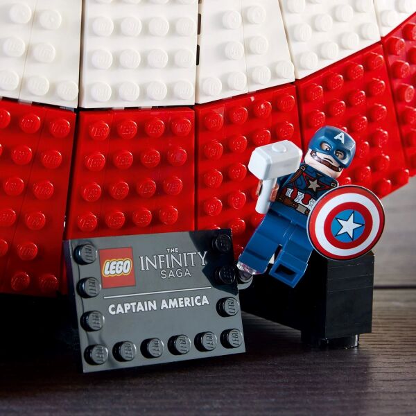 ADOL-LSS76262 CAPTAIN AMERICA'S SHIELD 1