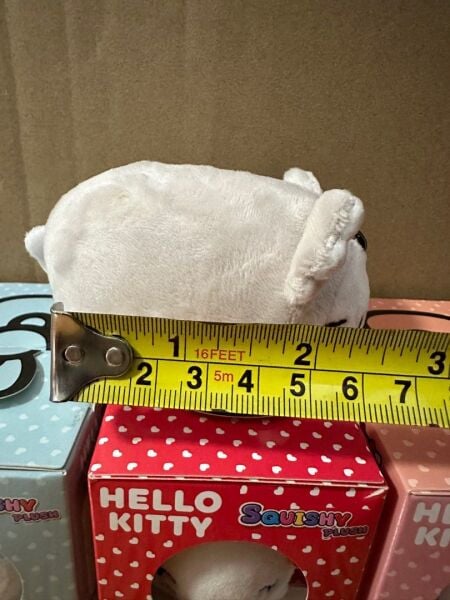 GPH-2465-0560 HELLO KITTY SQUISHY PELUS 144