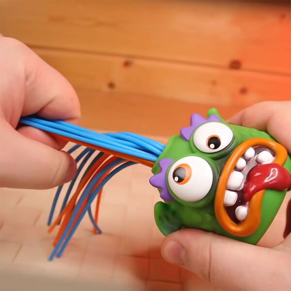 SUN-S00004911  CIGLIK ATAN CANAVARLAR 12