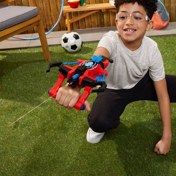 INT-F7852 SPIDER-MAN STRIKEN SPLASH SU VE DART FIRLATICI 4