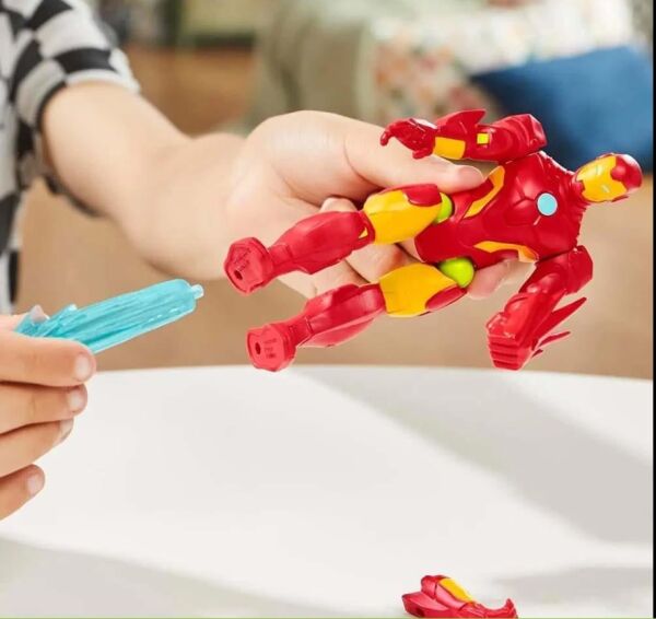 INT-F9269 AVN MIXMASHERS IRON MAN BASIC 8