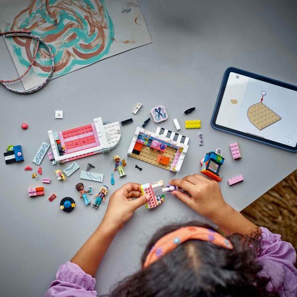 ADOL-LGF42662 KUAFOR VE AKSESUAR MAGAZASI 4