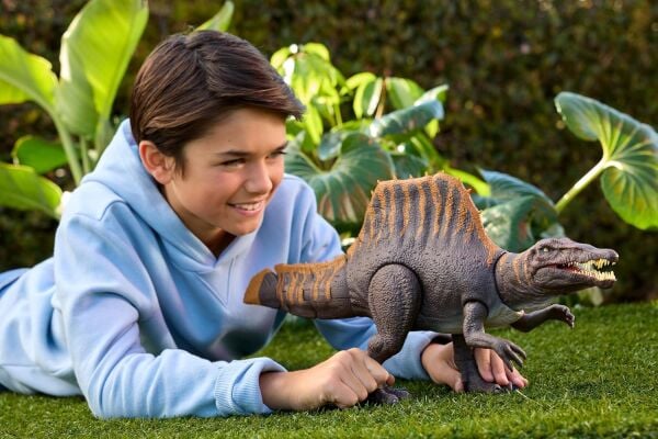 MATE-JGB56 JW SPINOSAURUS FIGURU 2