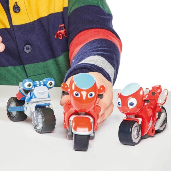 ADO-TRZ20029 RZ UC FIGUR 3