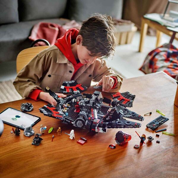 ADOL-LSW75389 DARK MILLENNIUM FALCON 1