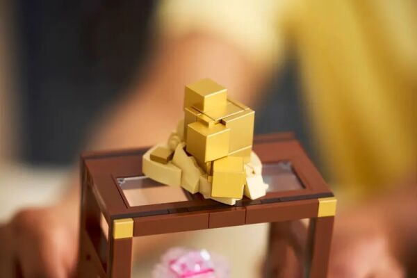 ADOL-LMC21362 DILOPHOSAURUS 3