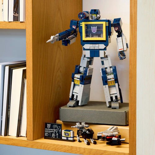 ADOL-LSS10358 TRANSFORMERS SOUNDWAVE 1
